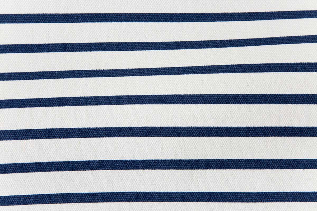 babytolove-matelas-de-sol-nomade-blue-stripes-ray-bleu image 4