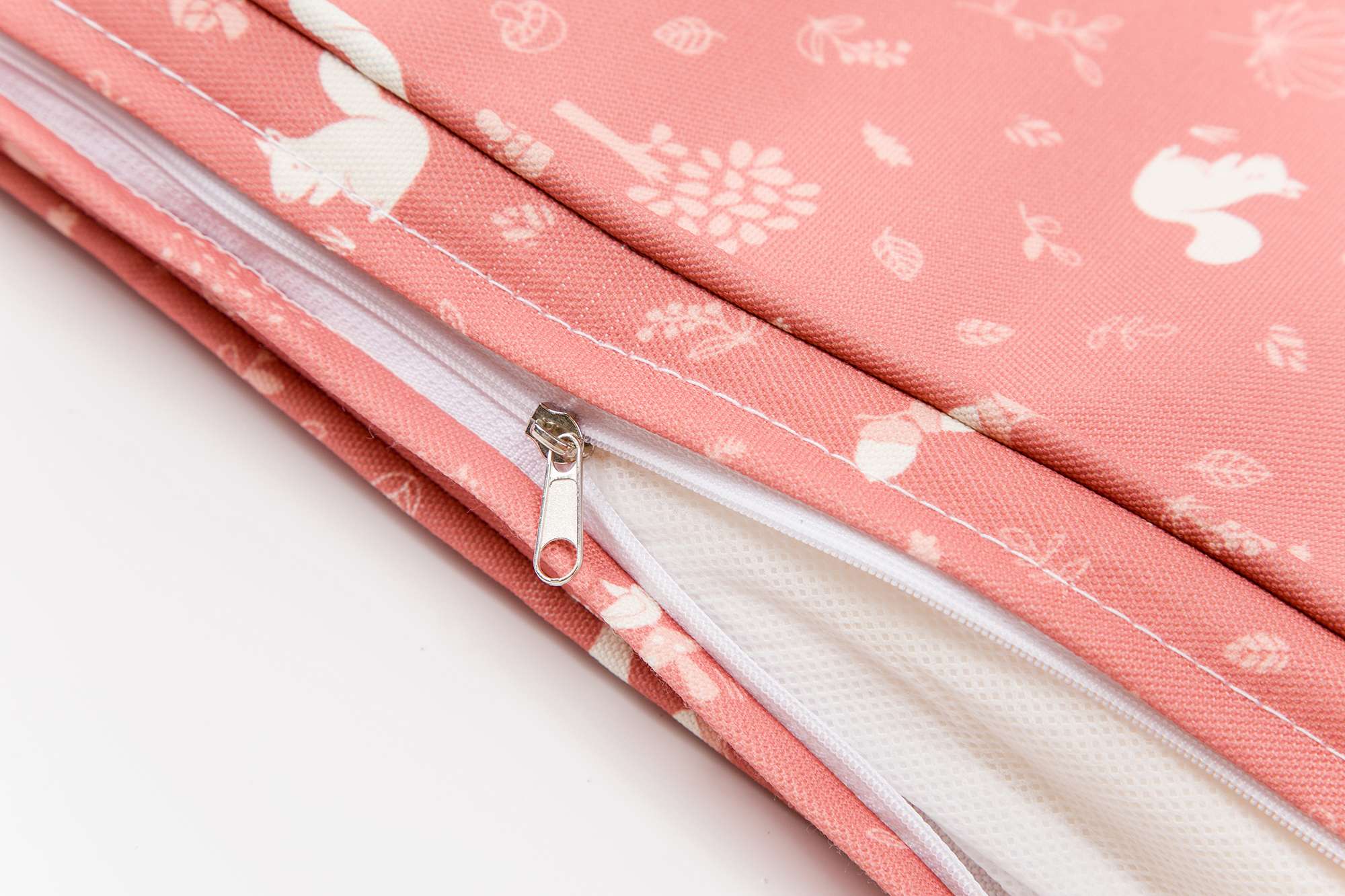 babytolove-matelas-de-sol-nomade-pink-forest-ultra-confortable image 4