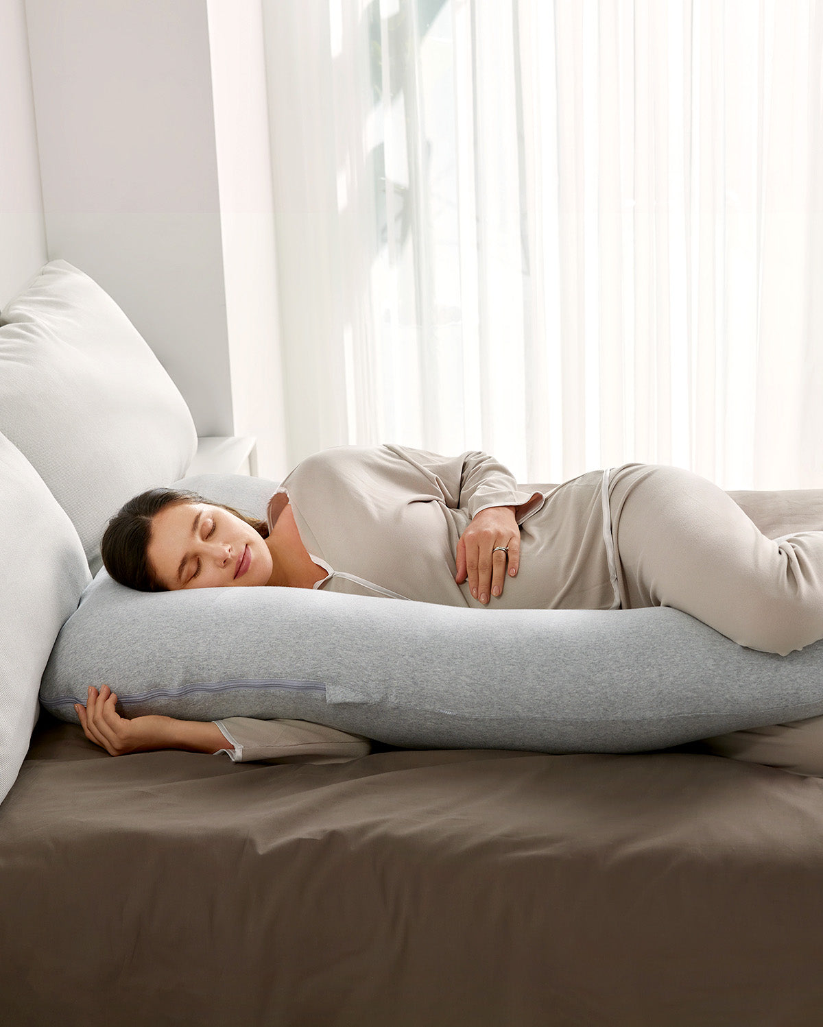 momcozy-m-series-huggable-coussin-grossesse-coton-en-u-rose image 7