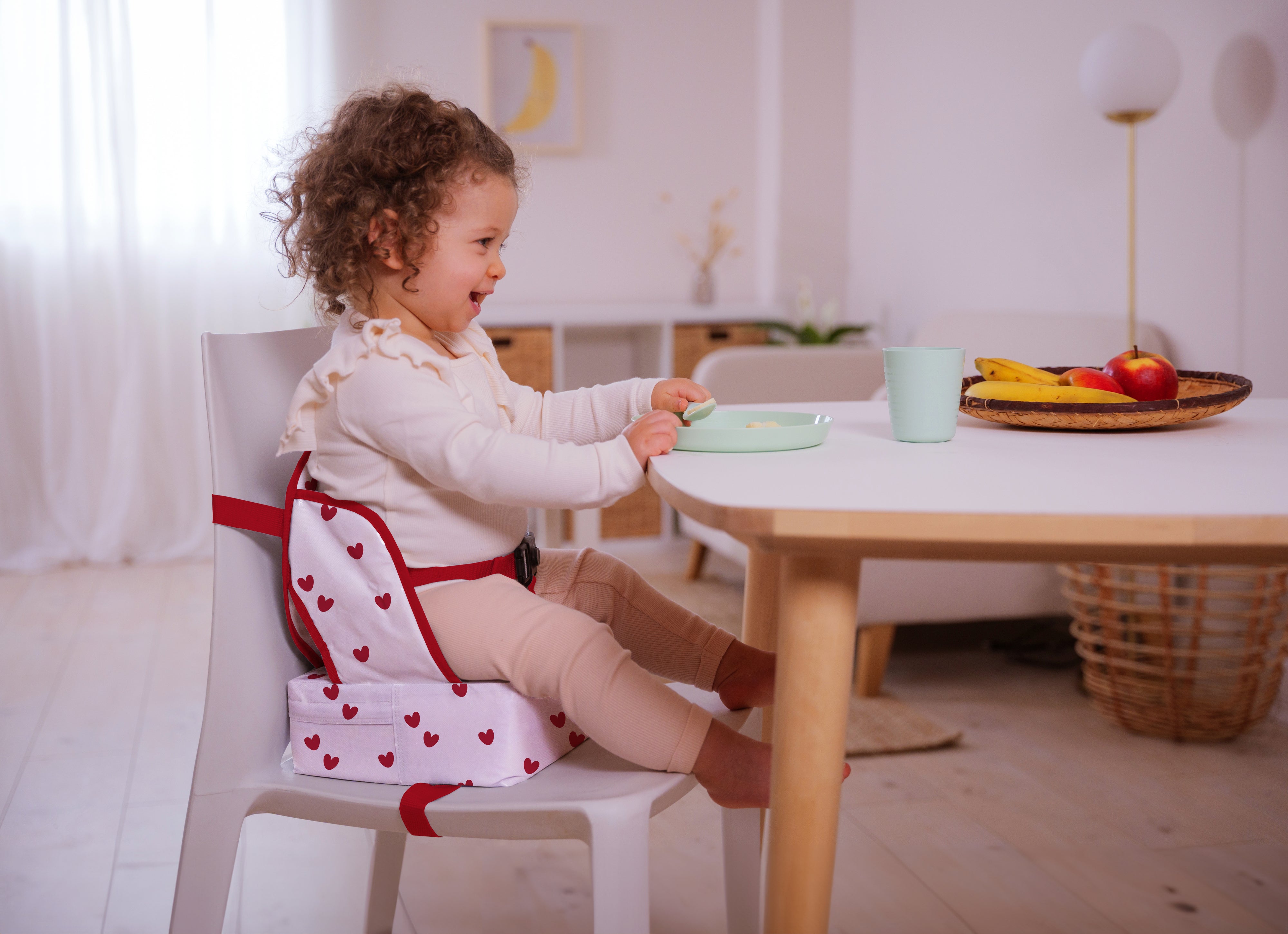 babytolove-easy-up-little-hearts-rehausseur-chaise-nomade image 4